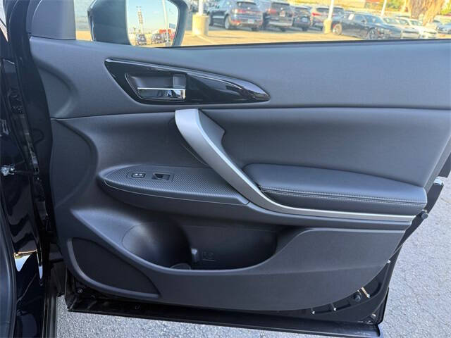 2026 Mitsubishi Eclipse Cross SE