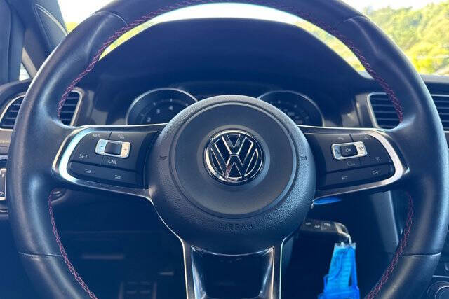 2016 Volkswagen Golf GTI S