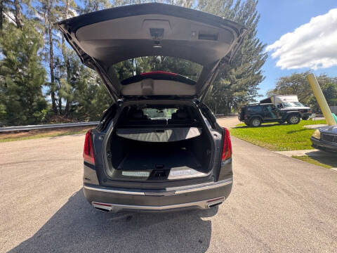 2020 Cadillac XT5 Premium Luxury