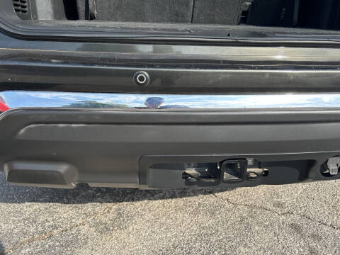 2017 Nissan Pathfinder SL