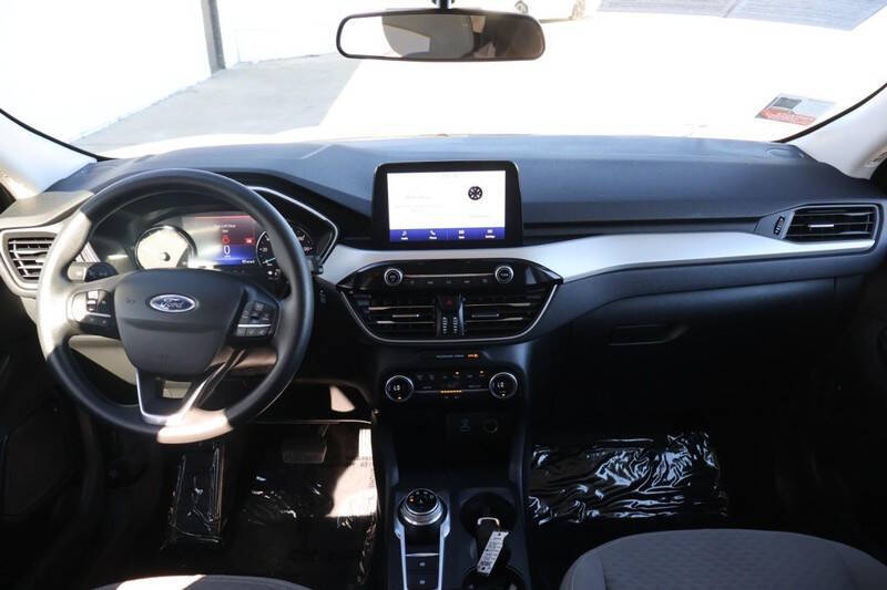 2021 Ford Escape Hybrid SE