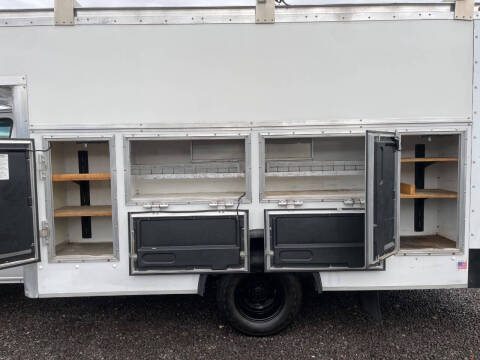 2014 Ford E-Series E-350 SD