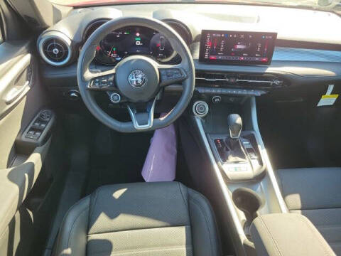 2024 Alfa Romeo Tonale Hybrid Ti