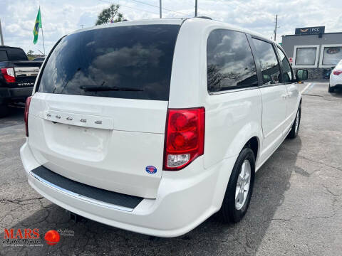 2011 Dodge Grand Caravan Crew