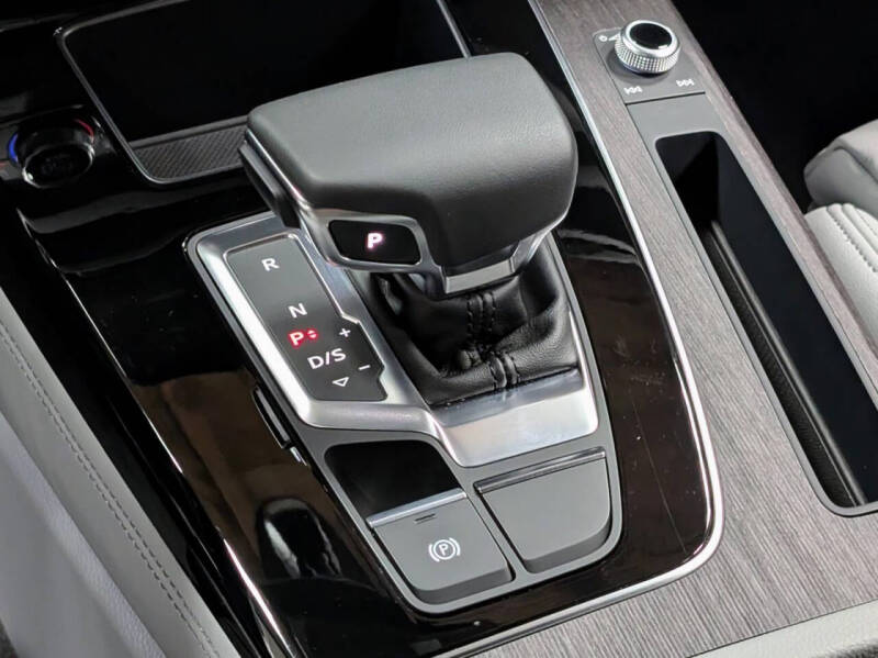 2024 Audi Q5 e quattro S line Prem Pl 55 TFSI