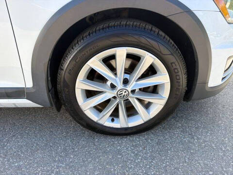 2017 Volkswagen Golf Alltrack