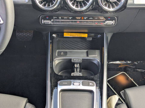 2024 Mercedes-Benz GLB GLB 250 4MATIC