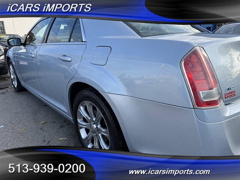2013 Chrysler 300 Glacier Edition