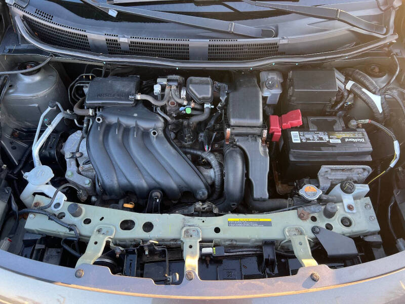 2012 Nissan Versa 1.6 SV