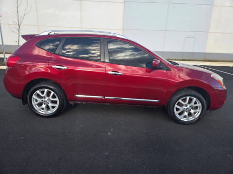 2013 Nissan Rogue SV w/SL Package