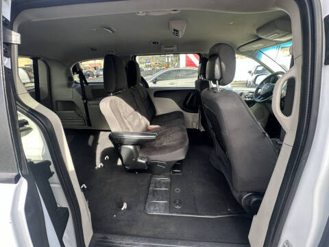 2018 Dodge Grand Caravan SE Plus