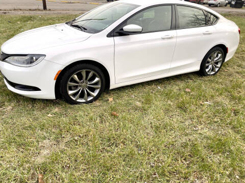 2016 Chrysler 200 S