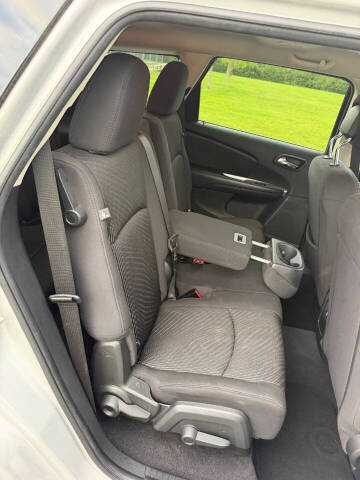 2012 Dodge Journey SE