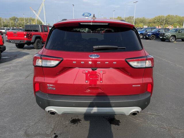 2022 Ford Escape SEL