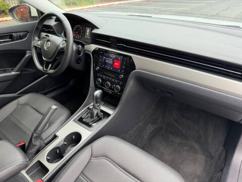 2021 Volkswagen Passat SE