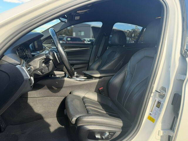 2019 BMW 5 Series 540i