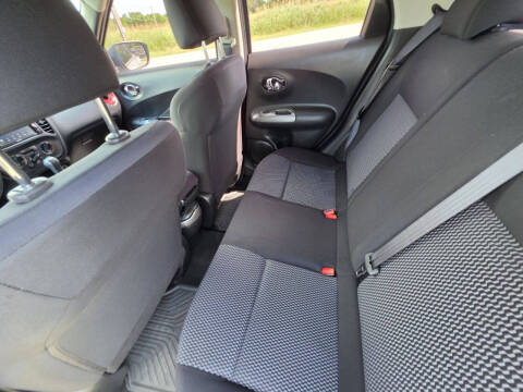2015 Nissan JUKE S