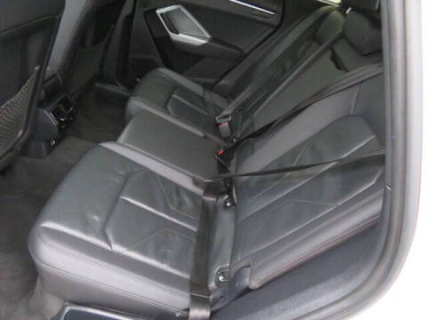 2021 Audi Q3 quattro Premium 40 TFSI