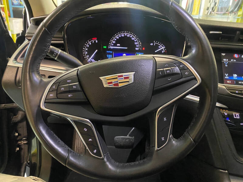2017 Cadillac XT5 Premium Luxury