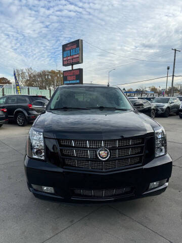 2014 Cadillac Escalade for sale at PRISTINE AUTO SALES INC in Pontiac MI