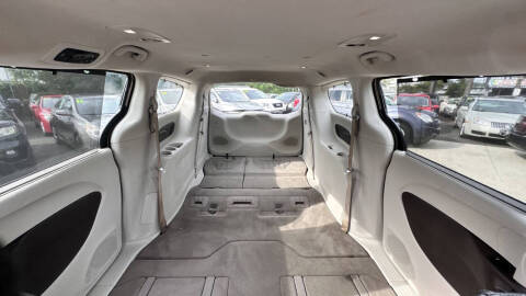 2018 Chrysler Pacifica Touring L