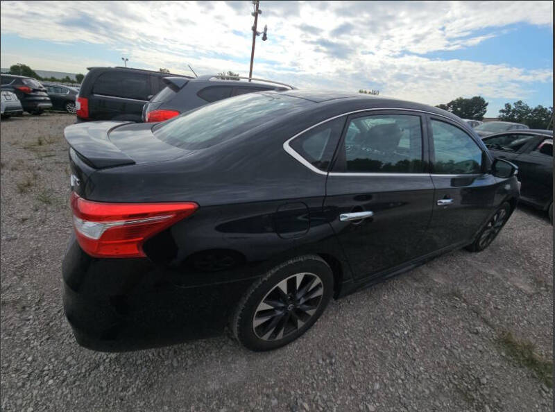 2019 Nissan Sentra SR