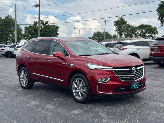2023 Buick Enclave Essence