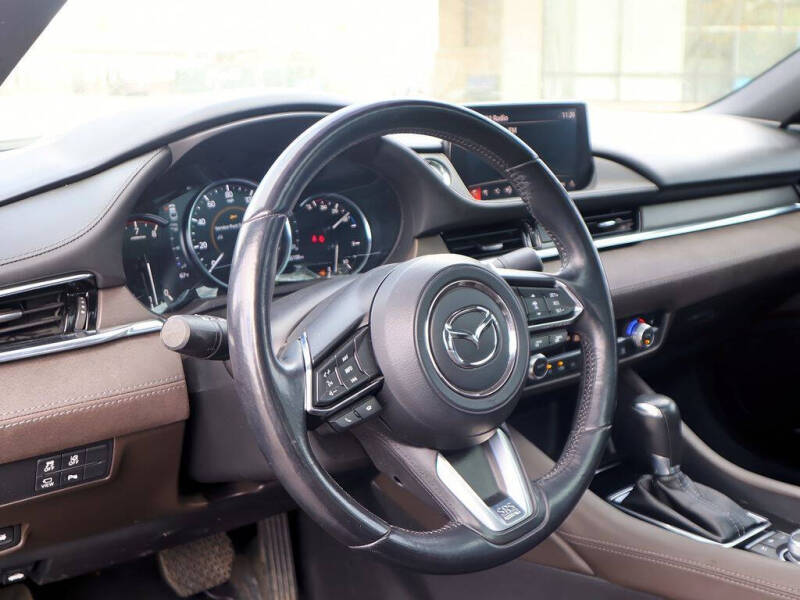 2018 Mazda MAZDA6 Signature