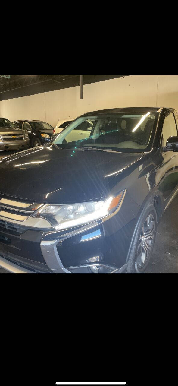 2017 Mitsubishi Outlander for sale at Heavenly Touch Auto Sales Inc in Middletown, NY