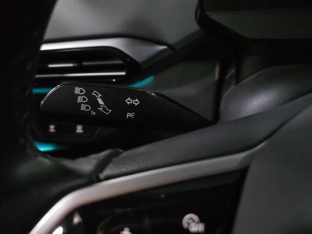 2023 Volkswagen ID.4 Standard