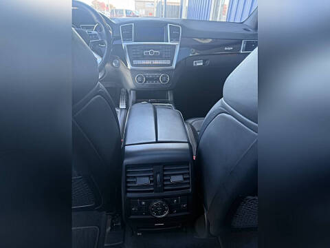 2016 Mercedes-Benz GL-Class AMG GL 63