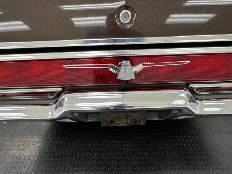 1972 Ford Thunderbird