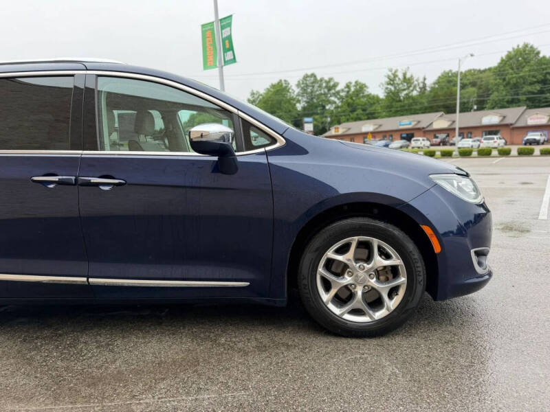 2017 Chrysler Pacifica Limited