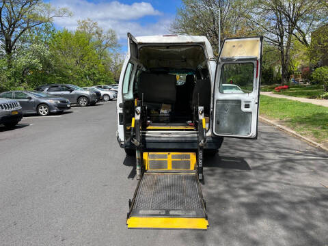 2011 Ford E-Series E-150