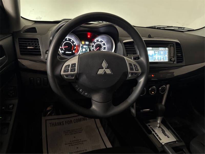 2017 Mitsubishi Lancer ES