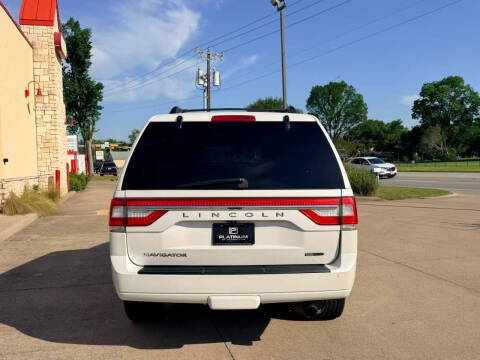 2016 Lincoln Navigator Select