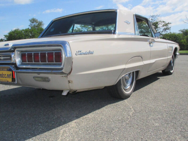 1965 Ford Thunderbird