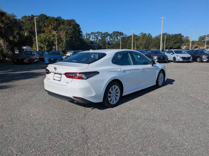 2024 Toyota Camry LE