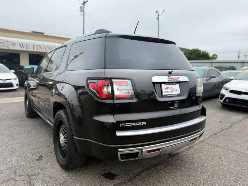 2013 GMC Acadia Denali