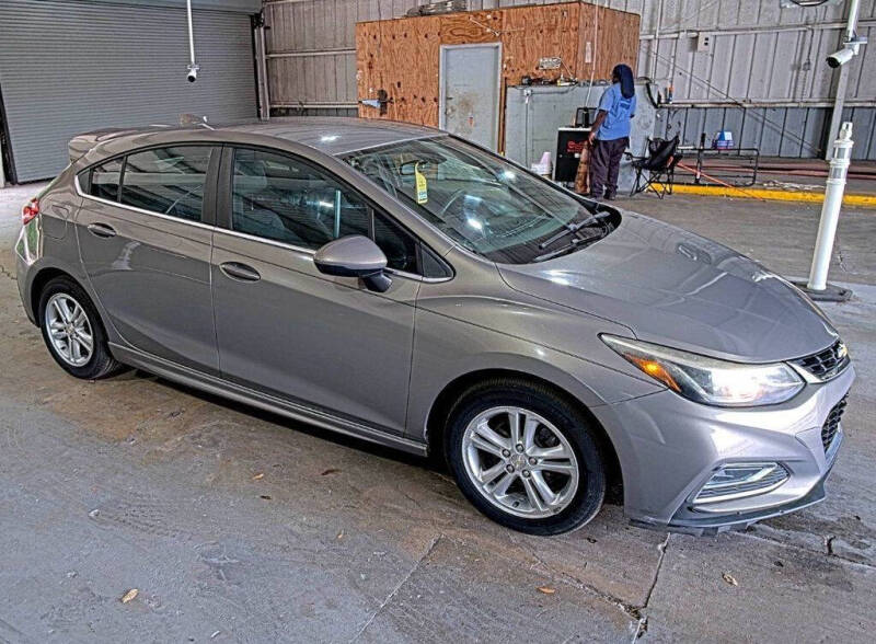 2017 Chevrolet Cruze LT Auto