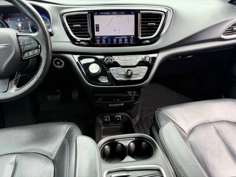 2019 Chrysler Pacifica Touring L Plus