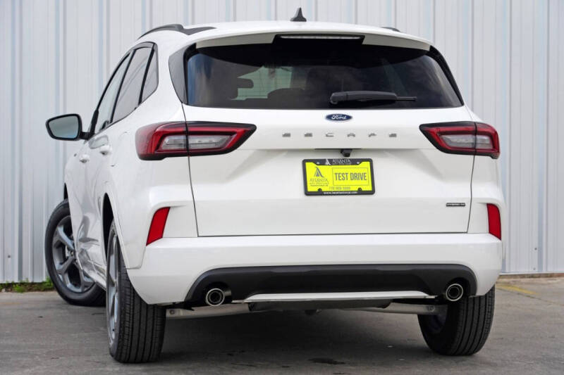 2024 Ford Escape Hybrid ST-Line Select