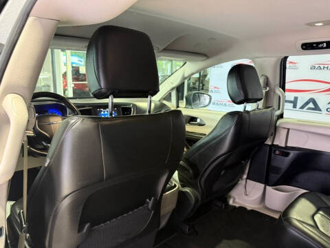 2020 Chrysler Pacifica Touring L