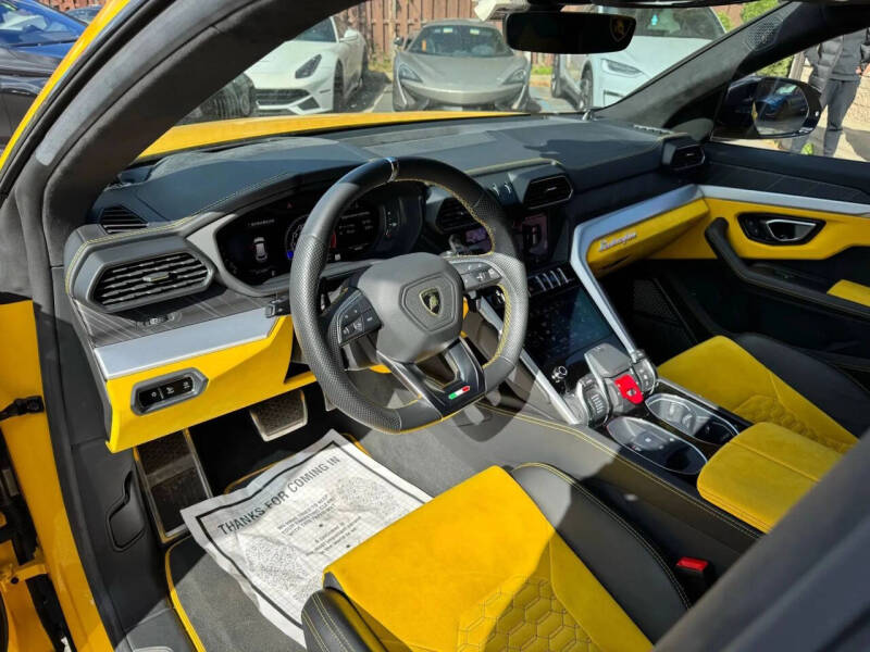 2019 Lamborghini Urus