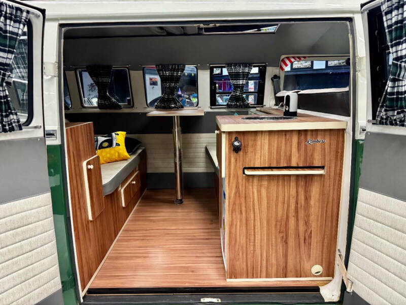 1985 Volkswagen Type 2