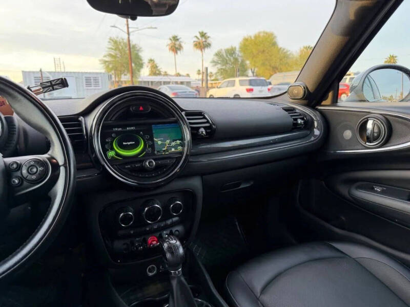 2017 MINI Clubman Cooper