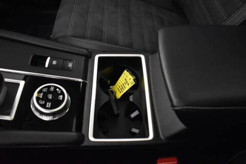 2024 Mitsubishi Outlander PHEV SE