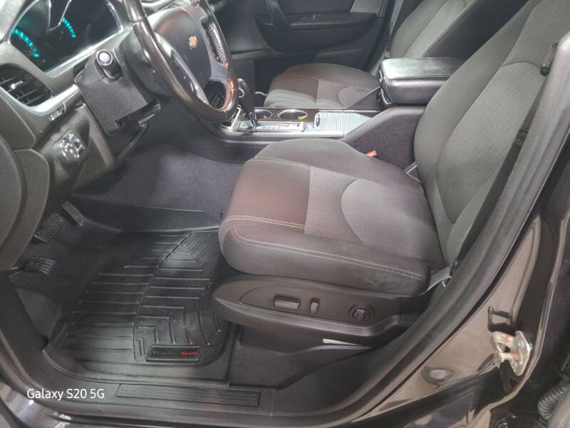 2017 Chevrolet Traverse LT