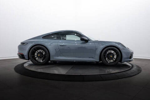 2024 Porsche 911 Carrera 4 GTS