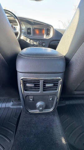 2012 Dodge Charger SXT